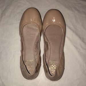VINCE CAMUTO ELLEN ROUND TOE BALLET SLIPPERS
